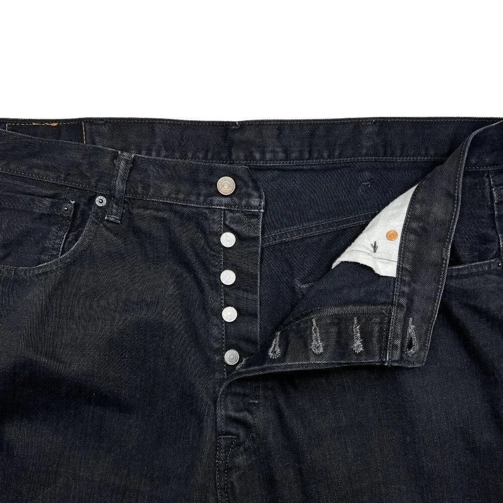 Levi's 501 Jeans Men's Size 40 Black Original‎ Fit Button Fly Classic Denim